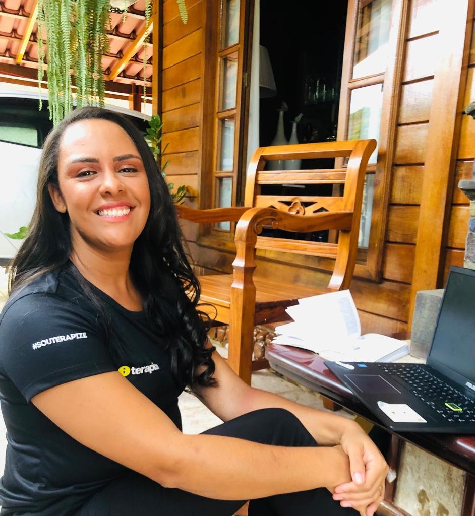 Perfil do usuário Foto de capa Débora Tatiane Cardoso